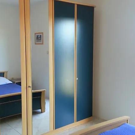 Appartement Dobrinj 2