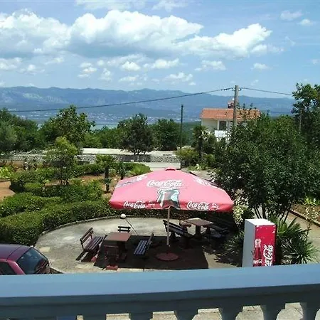 Apartament Dobrinj 2 *