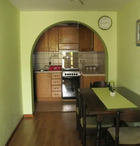 Dobrinj 2 아파트 *